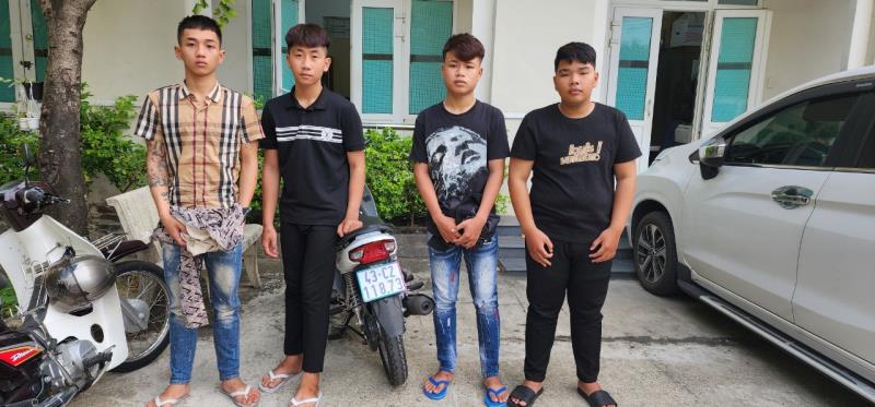 cong an da nang truy bat nhom thanh thieu nien danh nguoi da man