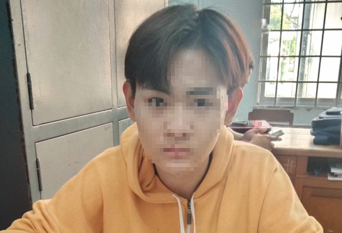 an mang kinh hoang o vinh long nguoi dan ong 26 tuoi chet loa the trong nha nghi an mang kinh hoang o vinh long nguoi dan ong 26 tuoi chet loa the trong nha nghi