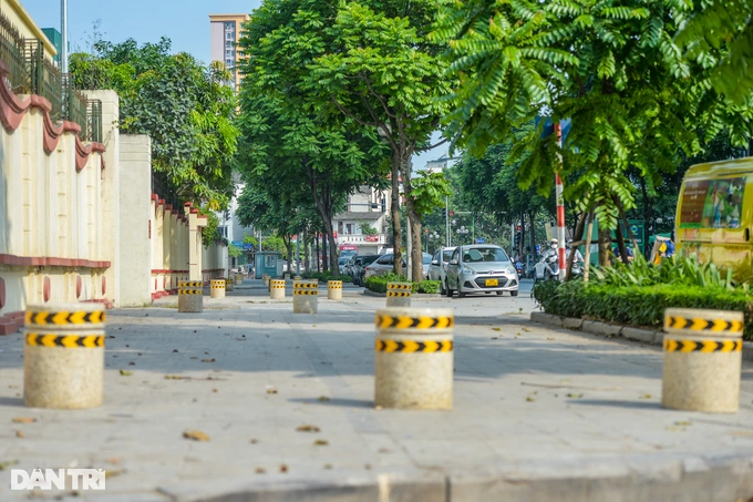 ha noi quan thanh xuan dat gan 50 tru da ngan o to cay xoi via he 4 ha noi quan thanh xuan dat gan 50 tru da ngan o to cay xoi via he 4