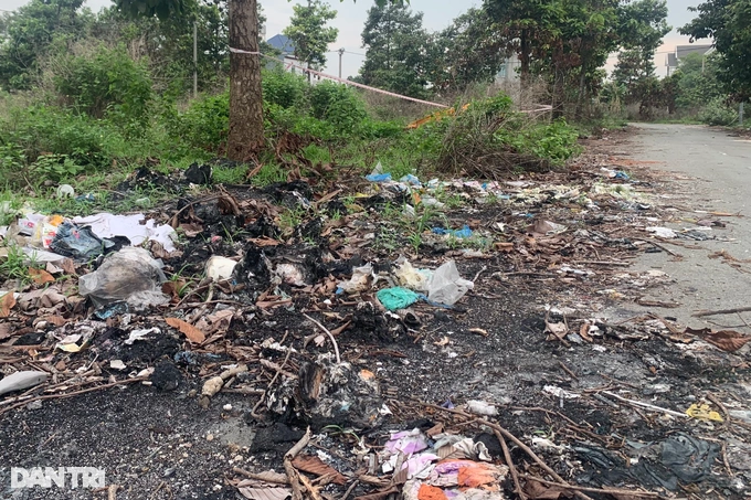 hien truong noi phat hien 2 chan nguoi bi chay sem o binh duong 1