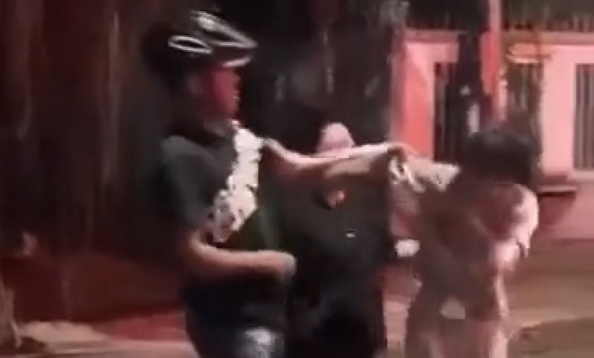 cong an xac minh vu co gai tre bi doi nam nu danh da man o giua duong cong an xac minh vu co gai tre bi doi nam nu danh da man o giua duong