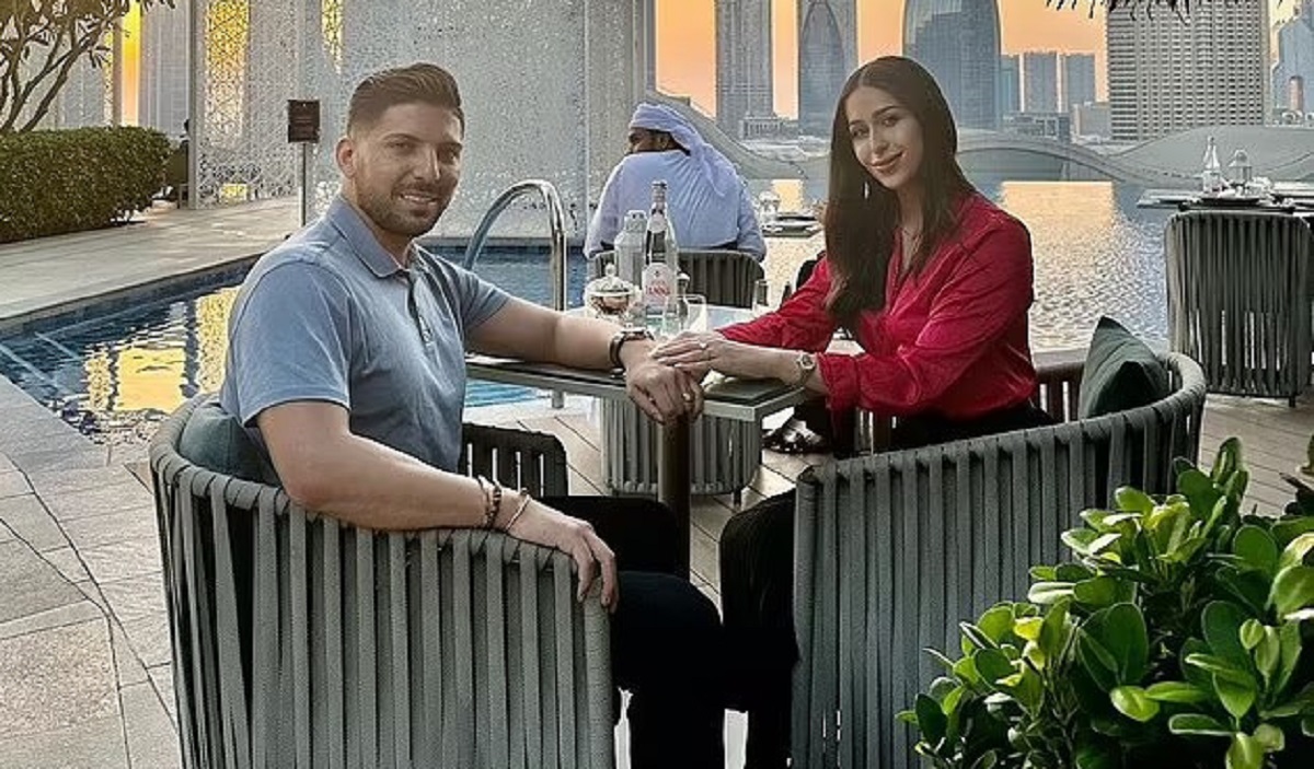 vo dai gia than kho vi phai tieu qua nhieu tien moi ngay 1