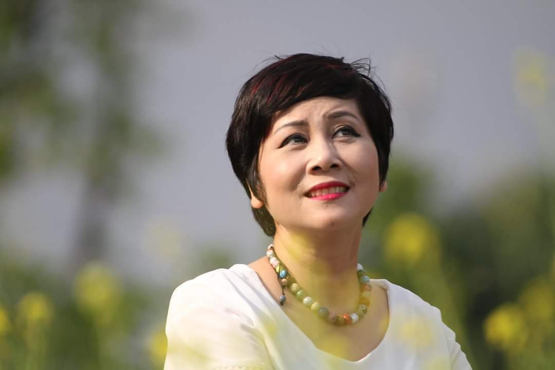 bat nghi pham cuop giat day chuyen cua nsnd minh hang bat nghi pham cuop giat day chuyen cua nsnd minh hang