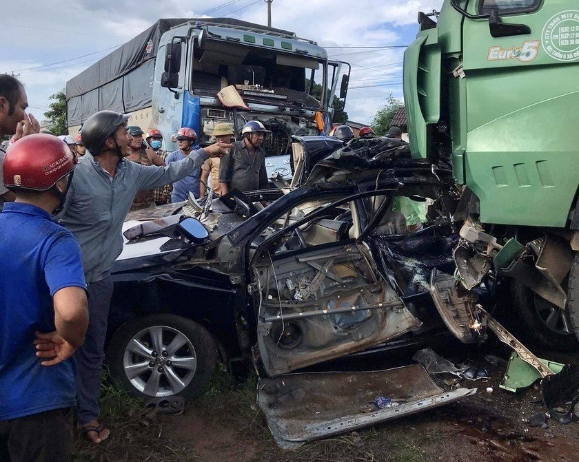 vu tai nan khien 3 thanh vien clb hagl tu vong bau duc ho tro lo hau su cho tien dao ngoai binh paollo 2