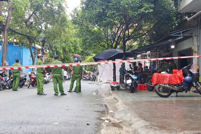 vu 2 chau be tu vong trong can nha boc chay o tphcm bo me nga quy tai hien truong 2 vu 2 chau be tu vong trong can nha boc chay o tphcm bo me nga quy tai hien truong 2