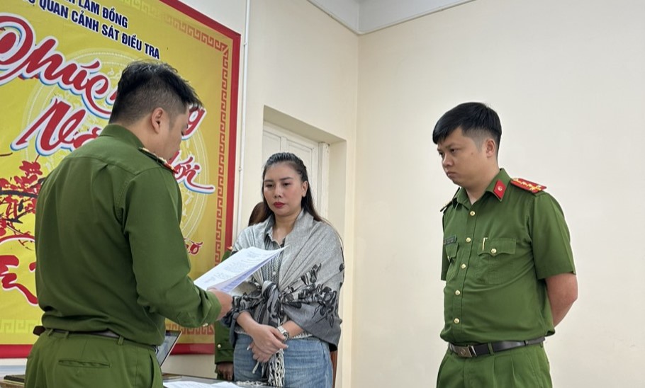 hoa hau thien nguyen pham thi minh phi vua bi bat la ai 2 hoa hau thien nguyen pham thi minh phi vua bi bat la ai 2