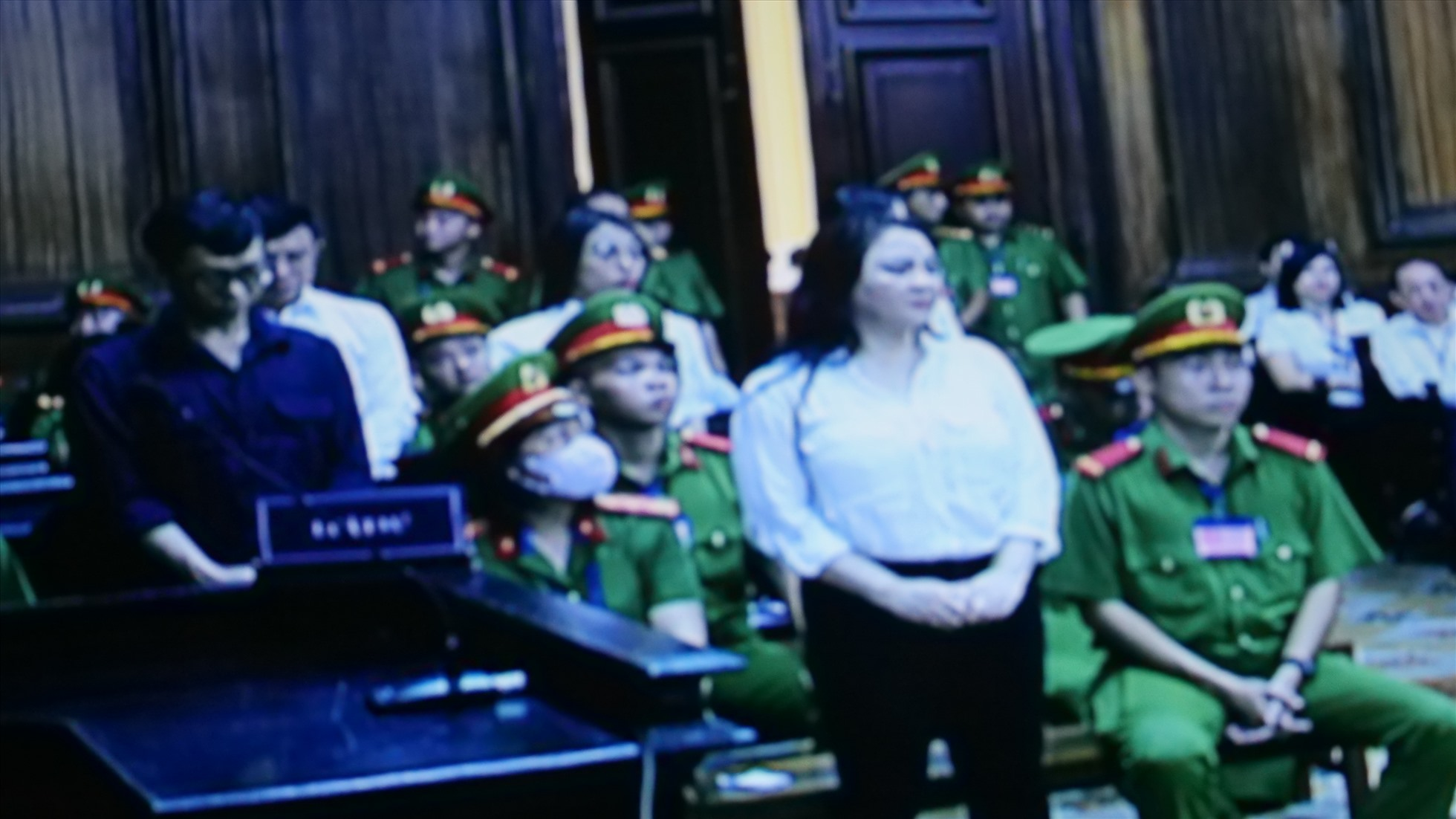 vi sao luat su cua ca si dam vinh hung de nghi hoan phien xet xu nguyen phuong hang 9 vi sao luat su cua ca si dam vinh hung de nghi hoan phien xet xu nguyen phuong hang 9