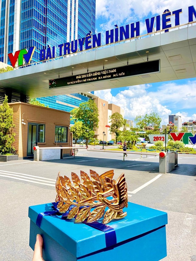 lo dien hinh anh vong nguyet que chung ket nam duong len dinh olympia 23 khien ai cung tram tro