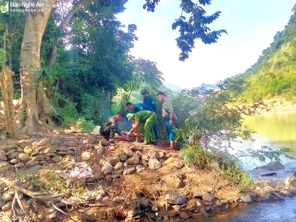 tin thoi su nong moi nhat ngay 10 11 2023 phat hien thi the nguoi phu nu khong ro danh tinh troi song 01