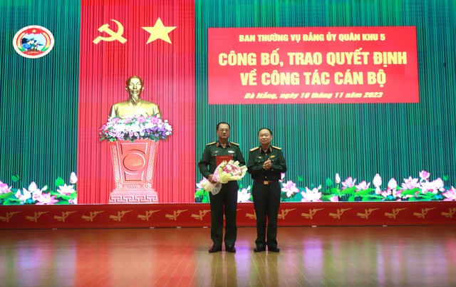 bo nhiem lai thieu tuong cao phi hung giu chuc pho tu lenh quan khu 5 bo nhiem lai thieu tuong cao phi hung giu chuc pho tu lenh quan khu 5