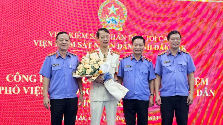 tin thoi su nong moi nhat ngay 14 11 2023 vksnd tinh dak lak co tan pho vien truong 0 0