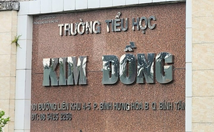 vi sao nang muc ky luat len canh cao doi voi hieu truong truong tieu hoc kim dong 