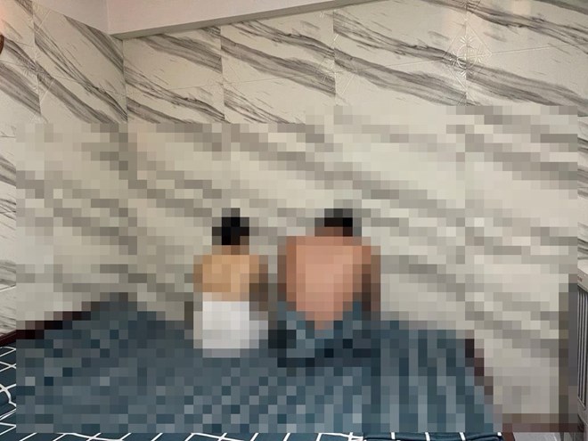 bat qua tang u40 ban dam cho chang trai 21 tuoi gia 400 000 dong o dong nai