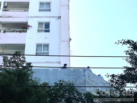 cong an lay loi khai nhan chung vu nu sinh 14 tuoi roi tu tang cao chung cu xuong dat o tp hcm 2 3