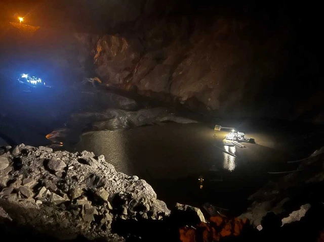 vu sat lo tai mo than o quang ninh 8 nguoi thuong vong va mat tich nan nhan gap nan o do sau 270m 1