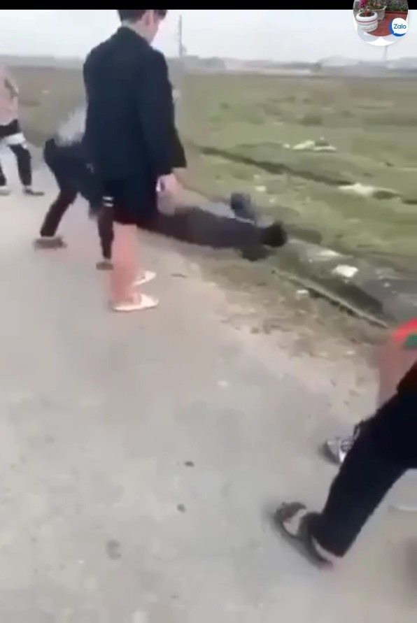 dien bien moi nhat vu nam sinh lop 12 bi danh tu vong o nam dinh 2
