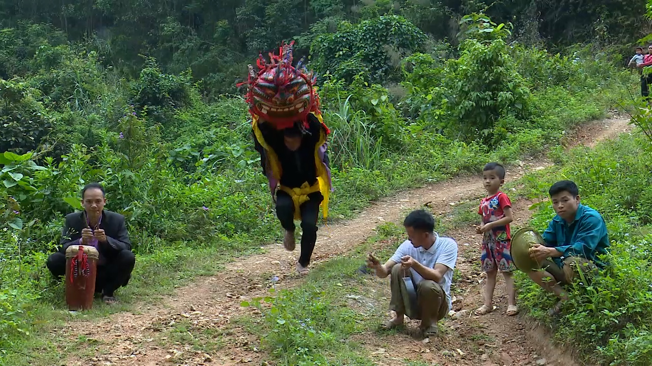 mua su tu meo tay nung net dep van hoa xu lang 1 mua su tu meo tay nung net dep van hoa xu lang 1