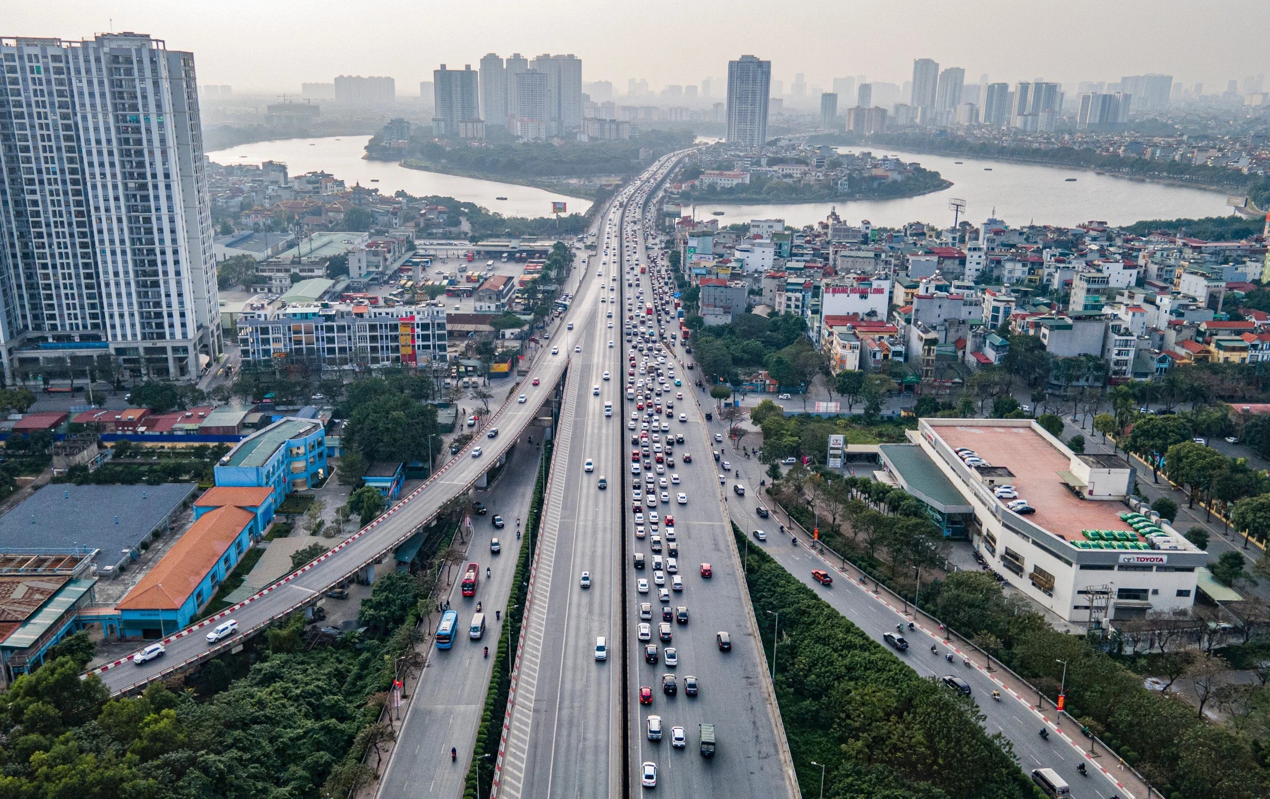 tranh tac duong nguoi dan tro lai ha noi trong dem sau ky nghi tet 7