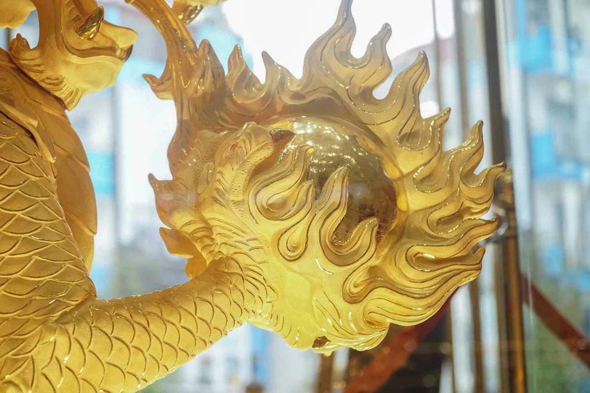 chiem nguong tuong rong dat vang 9999 cao 3 1 m don ngay via than tai 2024 7 1 chiem nguong tuong rong dat vang 9999 cao 3 1 m don ngay via than tai 2024 7 1