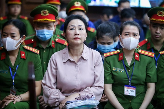 xet xu vu van thinh phat thay mot thanh vien trong hoi dong xet xu xet xu vu van thinh phat thay mot thanh vien trong hoi dong xet xu