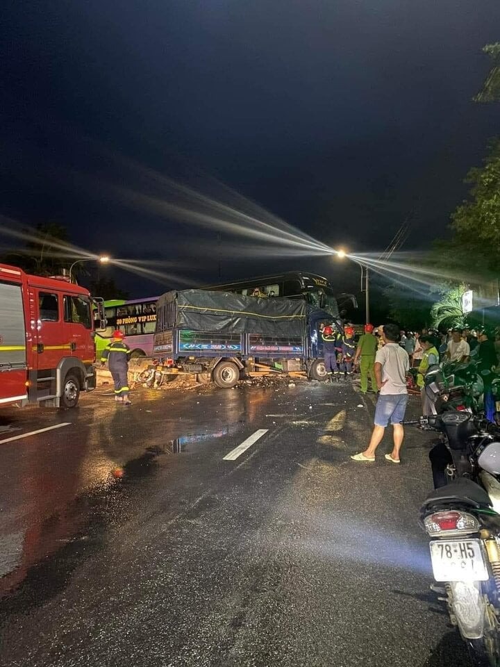 2 vu tai nan xe khach lien tiep tai phu yen 2 nguoi chet 7 nguoi bi thuong 2 2 vu tai nan xe khach lien tiep tai phu yen 2 nguoi chet 7 nguoi bi thuong 2