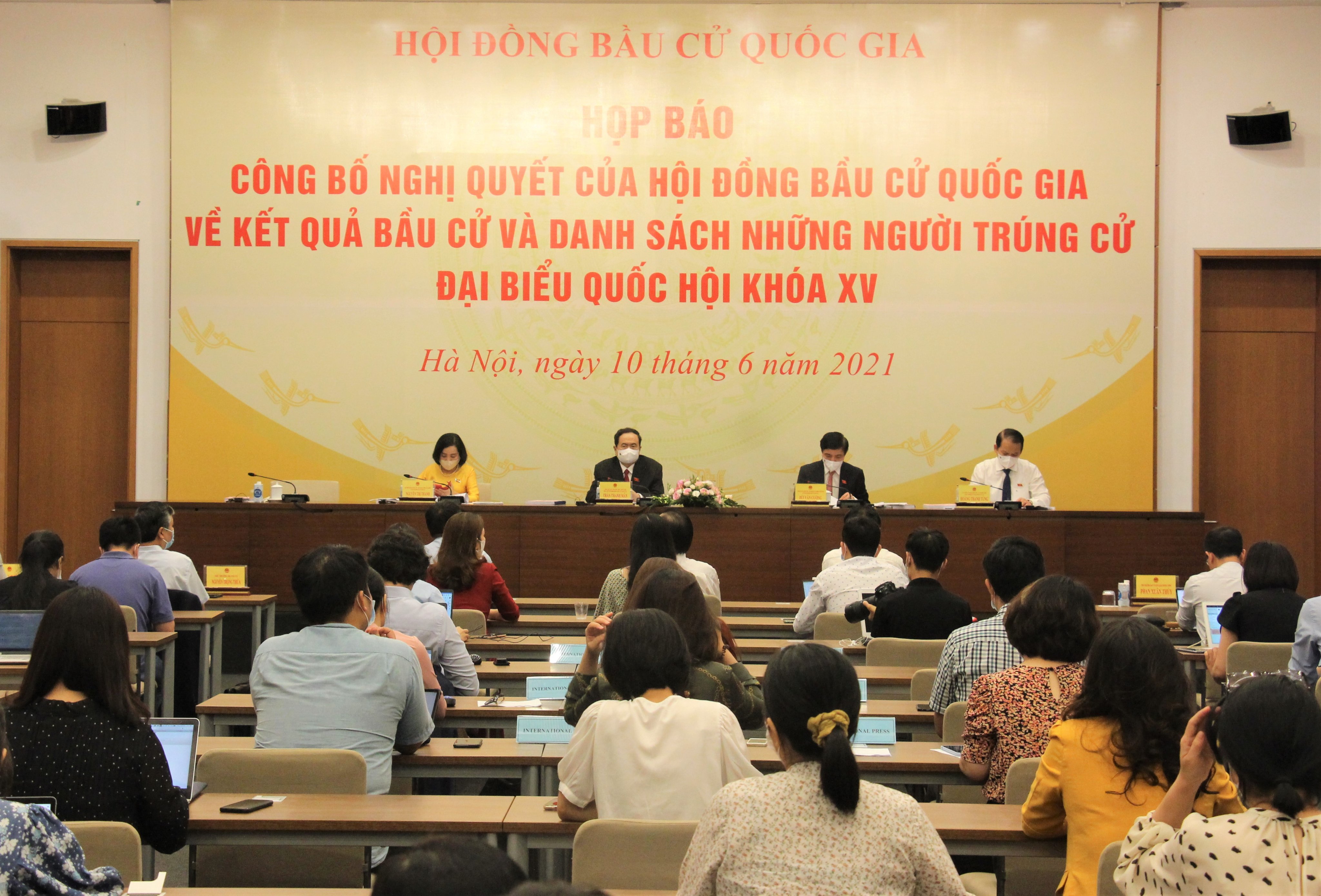 hoi dong bau cu quoc gia bac tu cach dai bieu quoc hoi voi mot truong hop 2 hoi dong bau cu quoc gia bac tu cach dai bieu quoc hoi voi mot truong hop 2
