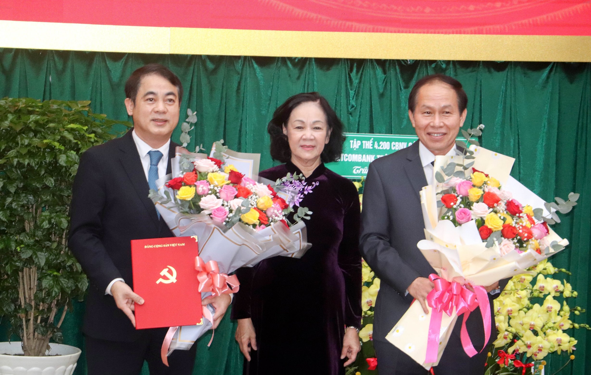 bo chinh tri dieu dong chi dinh 3 tan bi thu tinh uy 2 bo chinh tri dieu dong chi dinh 3 tan bi thu tinh uy 2