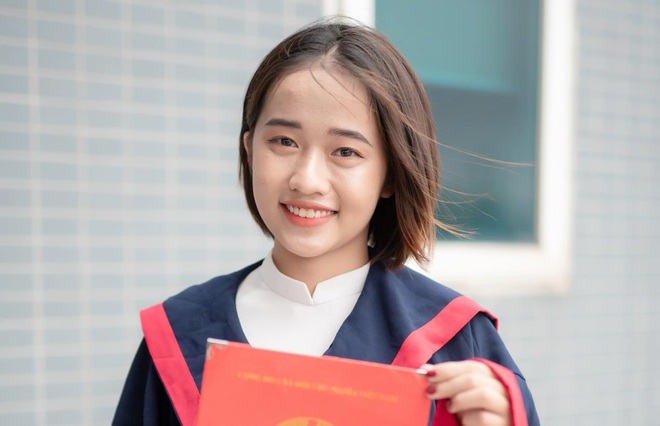 nhan sac nu tinh nguyen vien chay hoc toc cam o che mua ho tong thi sinh di muon 3 nhan sac nu tinh nguyen vien chay hoc toc cam o che mua ho tong thi sinh di muon 3