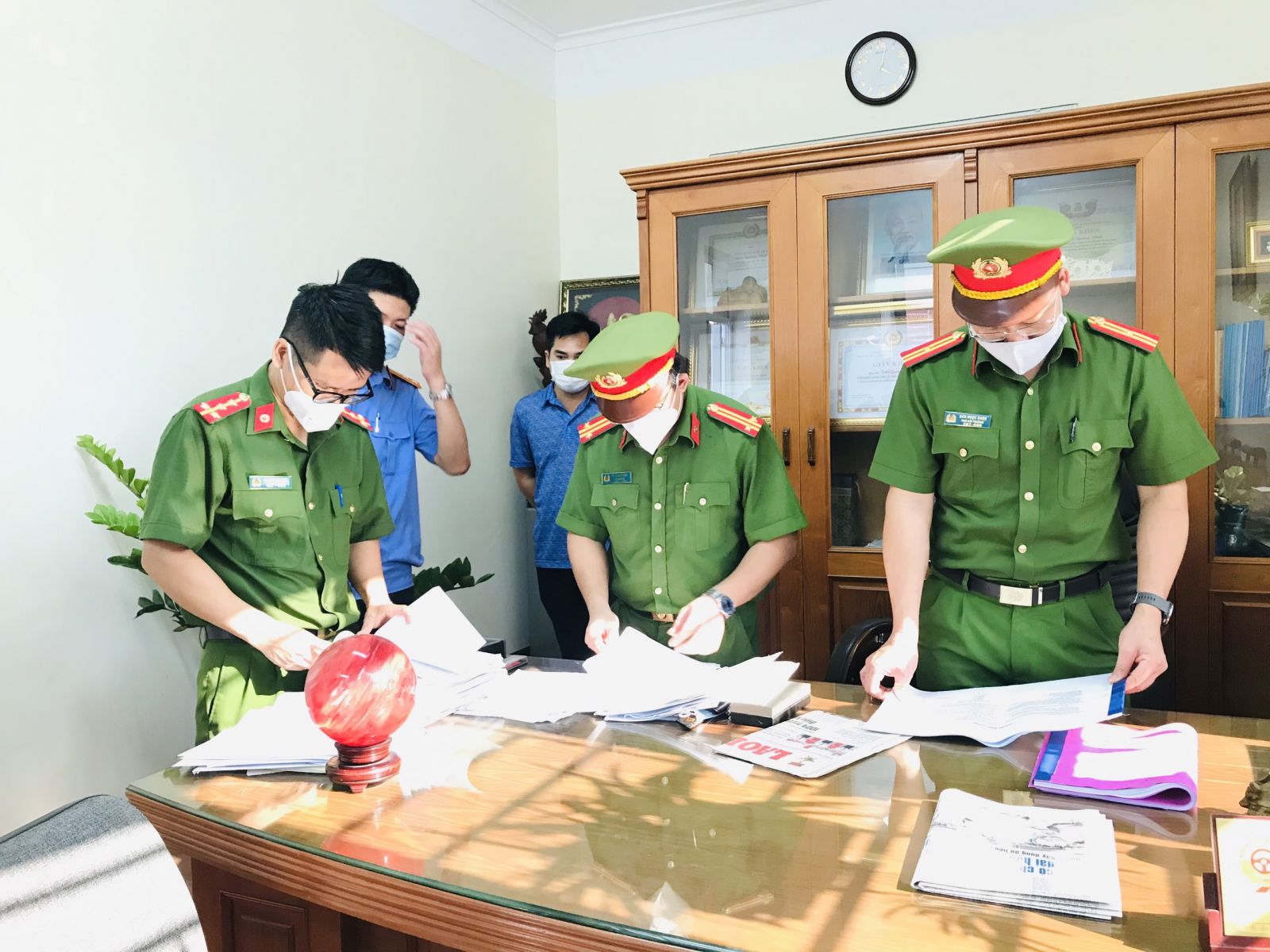 vi sao hieu truong truong trung cap nghe giao thong van tai bac giang bi khoi to vi sao hieu truong truong trung cap nghe giao thong van tai bac giang bi khoi to