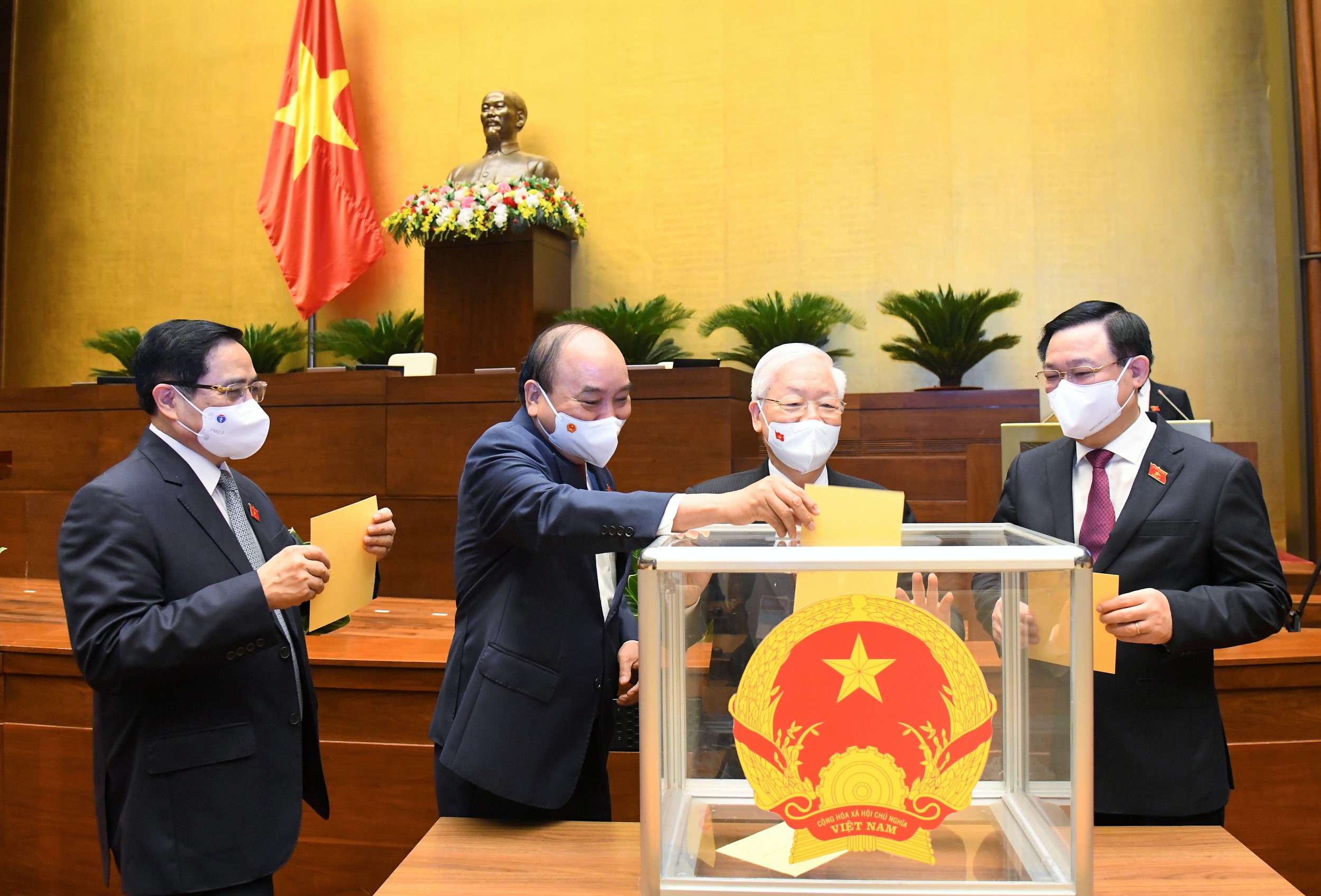 chu tich nuoc nguyen xuan phuc tuyen the nham chuc truoc quoc hoi 2 chu tich nuoc nguyen xuan phuc tuyen the nham chuc truoc quoc hoi 2