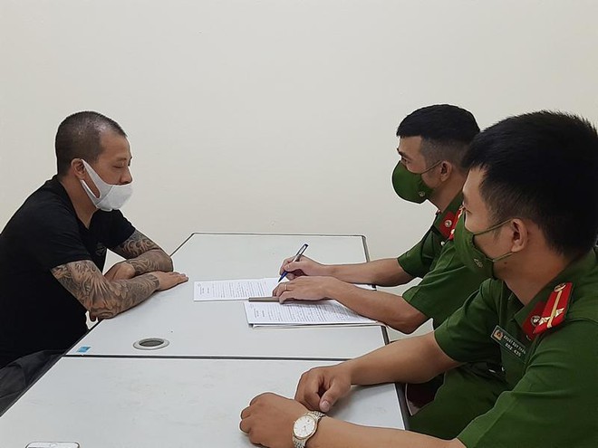 vu cap vo chong ho bao lam loan chot kiem dich con livestream len mang he lo thong tin soc 2 vu cap vo chong ho bao lam loan chot kiem dich con livestream len mang he lo thong tin soc 2