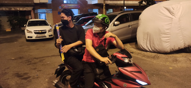 dang cam phao dot nam thanh nien bi cong an bat qua tang 1 dang cam phao dot nam thanh nien bi cong an bat qua tang 1