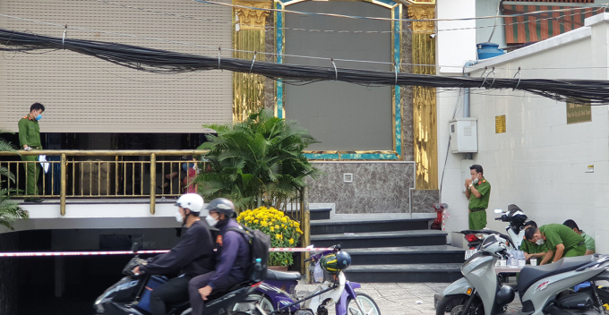 tin tuc phap luat ngay 18 2 thi the nguoi dan ong trong ong cong truoc nha 3 tin tuc phap luat ngay 18 2 thi the nguoi dan ong trong ong cong truoc nha 3