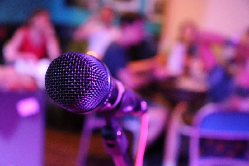 thanh nien tu vong khi hat cung 2 nu nhan vien quan karaoke o hai phong 2 thanh nien tu vong khi hat cung 2 nu nhan vien quan karaoke o hai phong 2