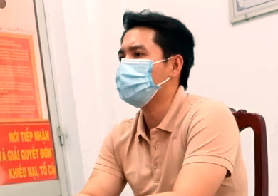 vu clip thanh nien ngoi tren o to rai tung coc tien cho dat an dien bien bat ngo vu clip thanh nien ngoi tren o to rai tung coc tien cho dat an dien bien bat ngo