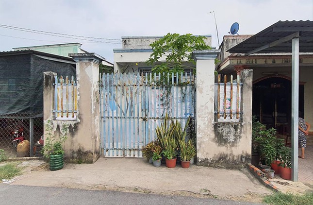 vu be gai 7 tuoi tu vong nghi bi bao hanh o tp hcm nguoi me tiet lo bat ngo