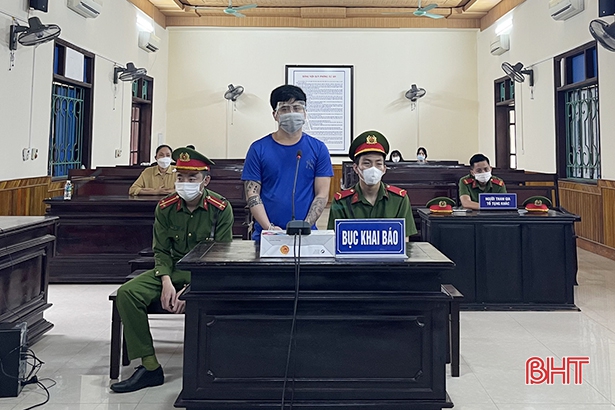 van chuyen lo hang trang cuc khung thanh nien linh an tu van chuyen lo hang trang cuc khung thanh nien linh an tu