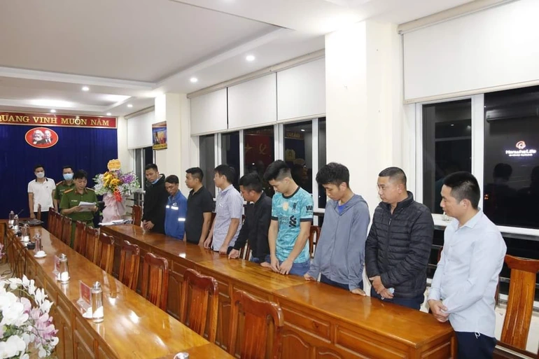 tin tuc phap luat ngay 19 5 bat nguoi phu nu nghi giet chong o ha nam 1 tin tuc phap luat ngay 19 5 bat nguoi phu nu nghi giet chong o ha nam 1