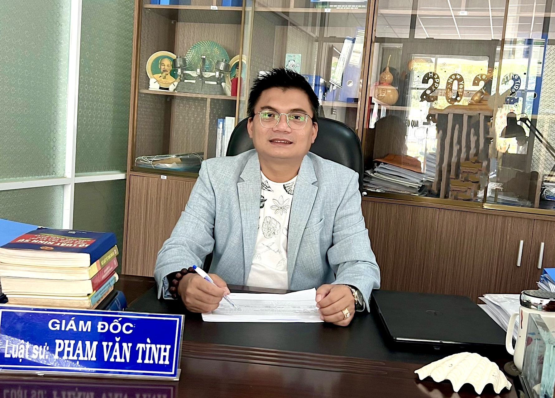 dien bien moi nhat vu pho hieu truong bi to sam so nu sinh dien bien moi nhat vu pho hieu truong bi to sam so nu sinh