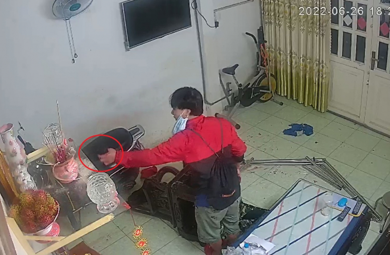 thay cuop cam sung gia nguoi phu nu 38 tuoi giang co quyet liet thay cuop cam sung gia nguoi phu nu 38 tuoi giang co quyet liet