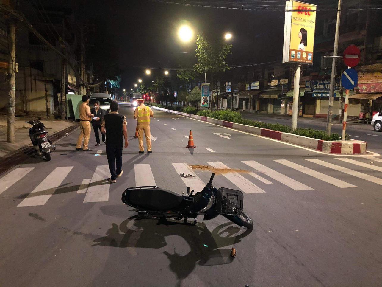 vu thanh nien bi ban chet giua duong trong dem 10 nguoi bi bat la ai 2 vu thanh nien bi ban chet giua duong trong dem 10 nguoi bi bat la ai 2