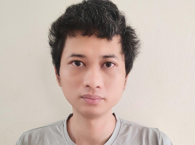 dang choi dien tu ngoai san 3 chau nho bat ngo bi thanh nien 30 tuoi cam dao dam