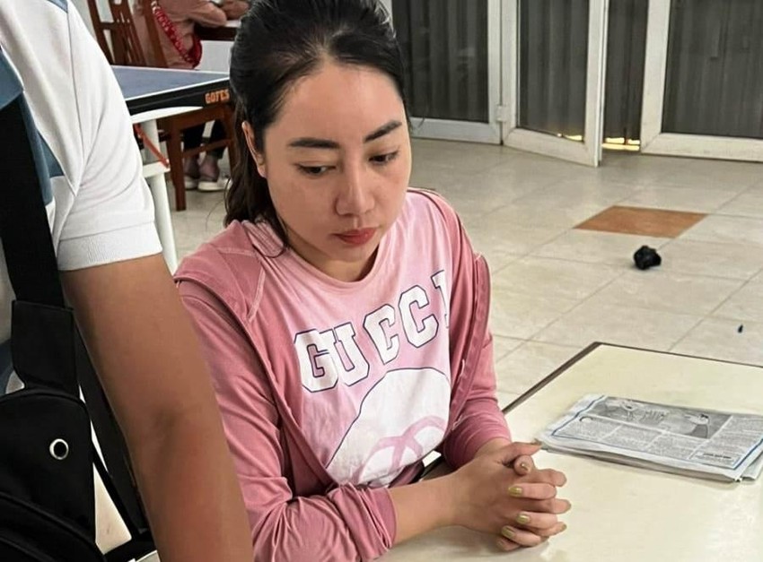 chan dung hot girl cam dau duong day dung cccd gia mo hang tram tai khoan ngan hang chan dung hot girl cam dau duong day dung cccd gia mo hang tram tai khoan ngan hang