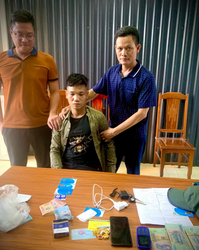 tu nhan bo tron khi dang dieu tri mo chan bi bat o dau 2 tu nhan bo tron khi dang dieu tri mo chan bi bat o dau 2