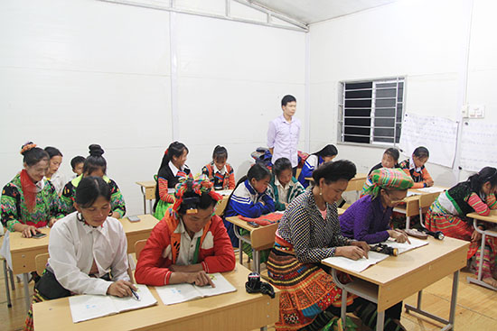 hoc vien hoan thanh chuong trinh xoa mu chu duoc xet vao hoc thcs hoc vien hoan thanh chuong trinh xoa mu chu duoc xet vao hoc thcs