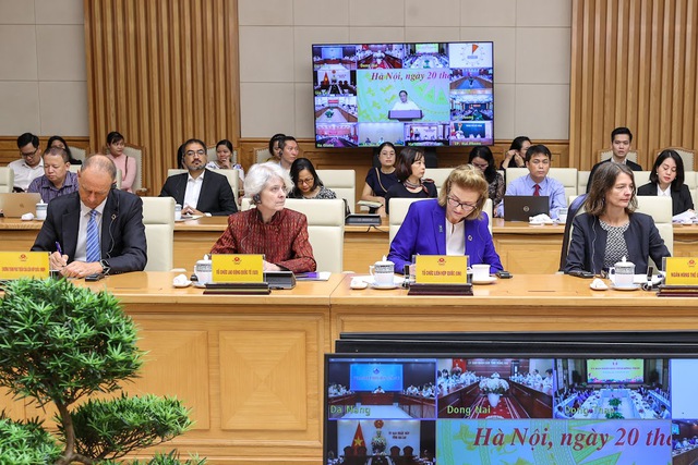 4 nhom noi dung can giai quyet lien quan den van de lao dong 2 4 nhom noi dung can giai quyet lien quan den van de lao dong 2
