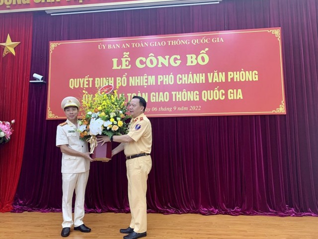bo nhiem pho cuc truong csgt giu chuc pho pho chanh van phong uy ban atgt quoc gia 2