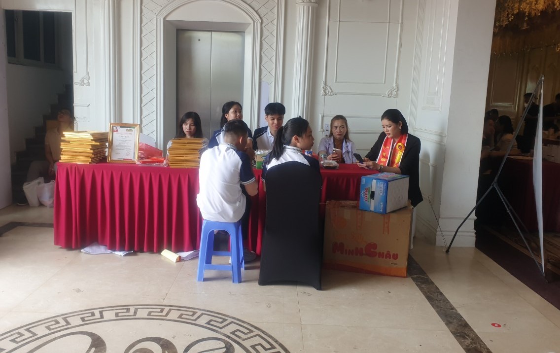 f0deb534 e390 4461 b290 a747bcc0a0d2 f0deb534 e390 4461 b290 a747bcc0a0d2