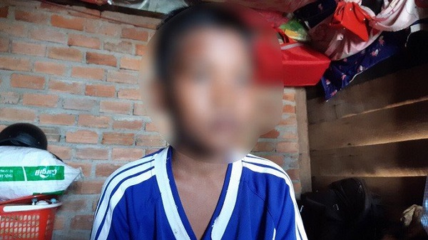 tinh nguoi dat do tu chuyen cau tro ngheo bi giu hoc ba 01 tinh nguoi dat do tu chuyen cau tro ngheo bi giu hoc ba 01