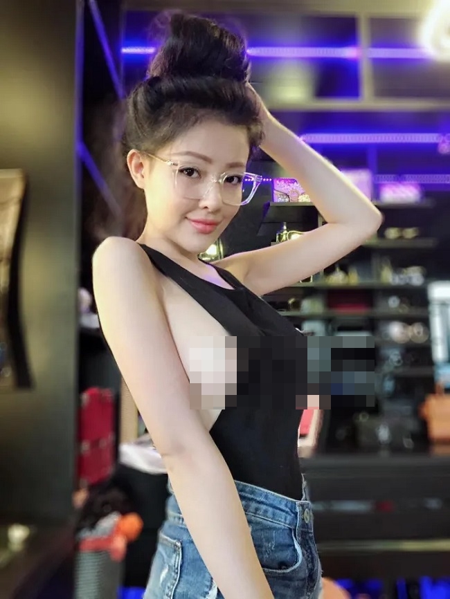 sau tin don lo clip 2 phut voi ban trai ngan 98 lai dot mat voi mau ao mac cung nhu khong 01 sau tin don lo clip 2 phut voi ban trai ngan 98 lai dot mat voi mau ao mac cung nhu khong 01